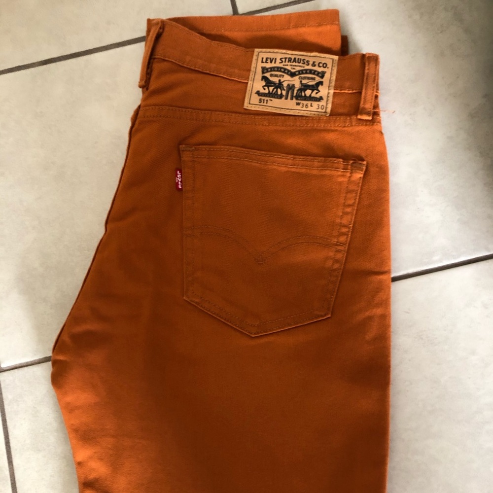 Levis men’s jeans - Picture 2 of 4
